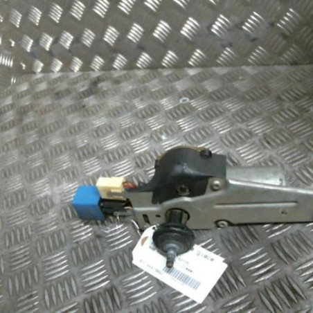 Moteur essuie glace arriere PEUGEOT 406 Photo n°1