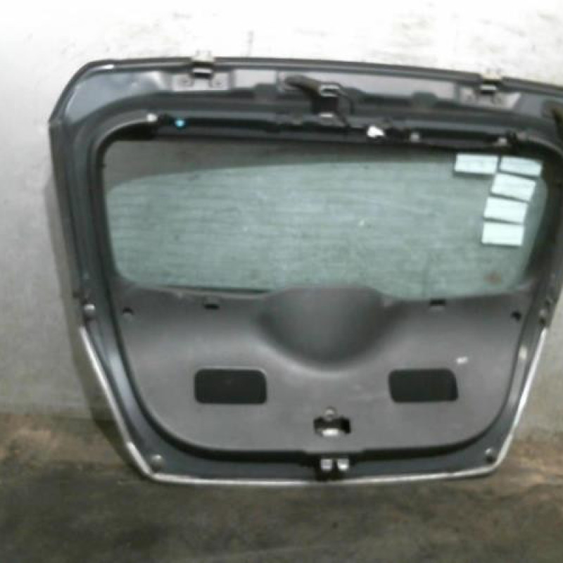 Malle/Hayon arriere HYUNDAI I 30 1 Photo n°2