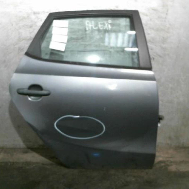 Porte arriere droit HYUNDAI I 30 1 Photo n°1