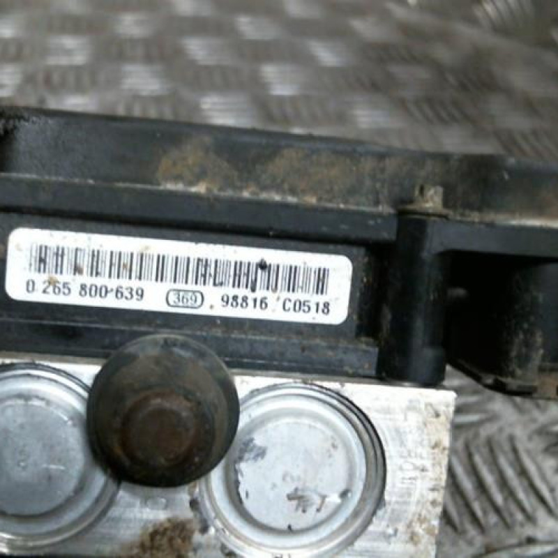 Bloc ABS (freins anti-blocage) HYUNDAI I 30 1 Photo n°3