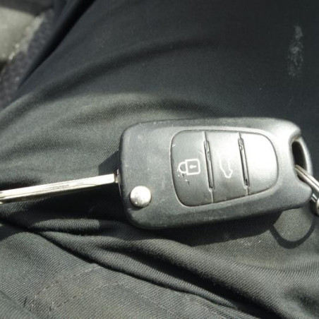 Etrier avant gauche (freinage) HYUNDAI I 30 1