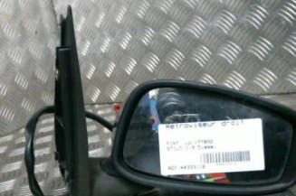 Retroviseur droit FIAT STILO Photo n°1