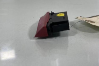 Bouton de warning FIAT STILO
