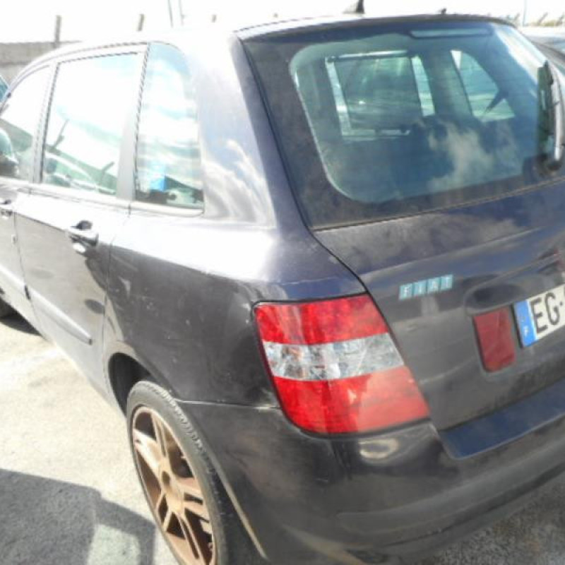 Pretensionneur de ceinture arriere gauche FIAT STILO Photo n°6