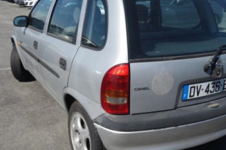 Boitier air bag OPEL CORSA B