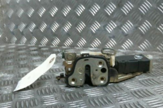 Serrure avant droit OPEL CORSA B Photo n°1