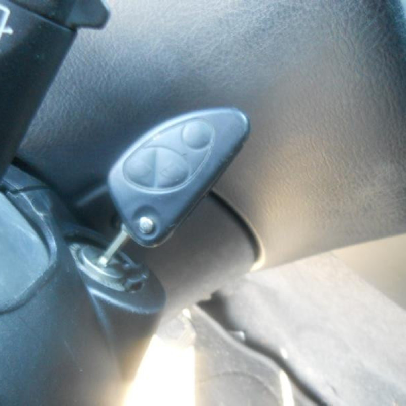 Ceinture arriere gauche ALFA ROMEO 147 Photo n°11