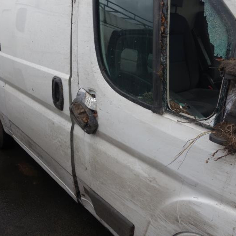 Air bag conducteur CITROEN JUMPER 3 Photo n°5