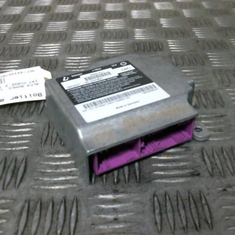 Boitier air bag ALFA ROMEO 147 Photo n°1