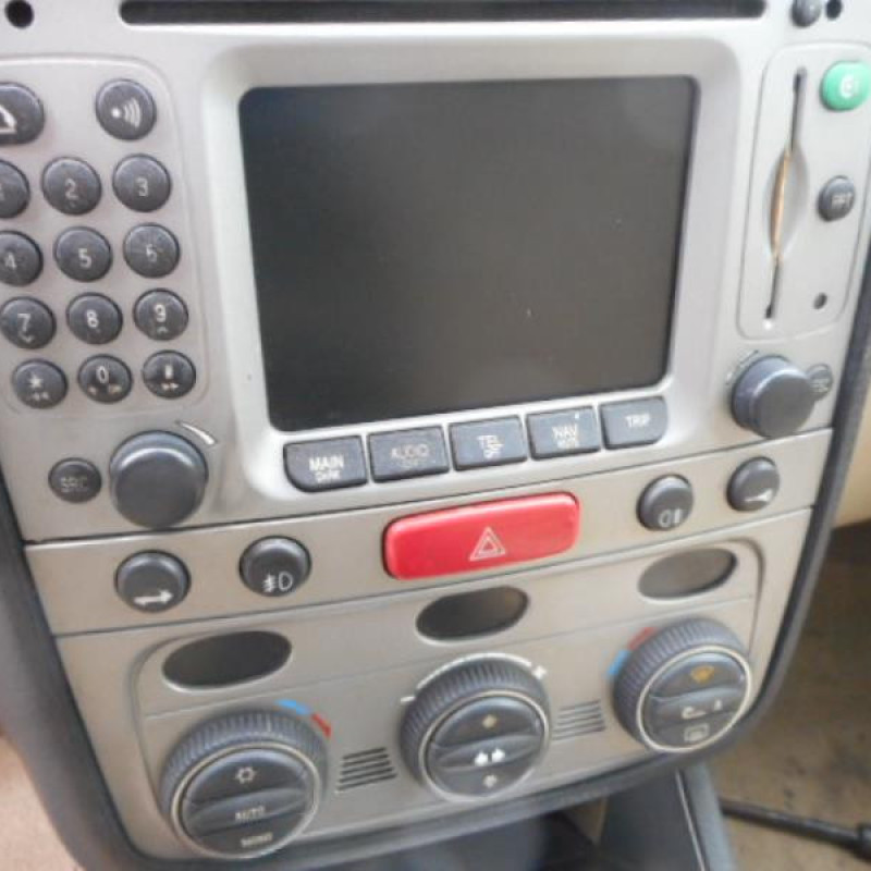 Boitier air bag ALFA ROMEO 147 Photo n°10