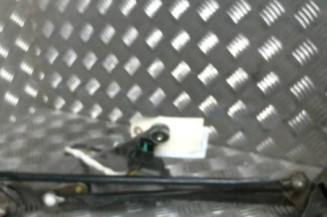 Moteur essuie glace avant KIA CARENS 3 Photo n°1