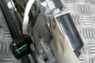 Moteur essuie glace avant KIA CARENS 3