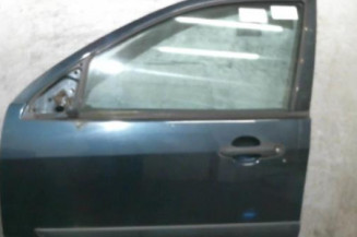 Porte avant gauche FORD FOCUS 1 Photo n°1