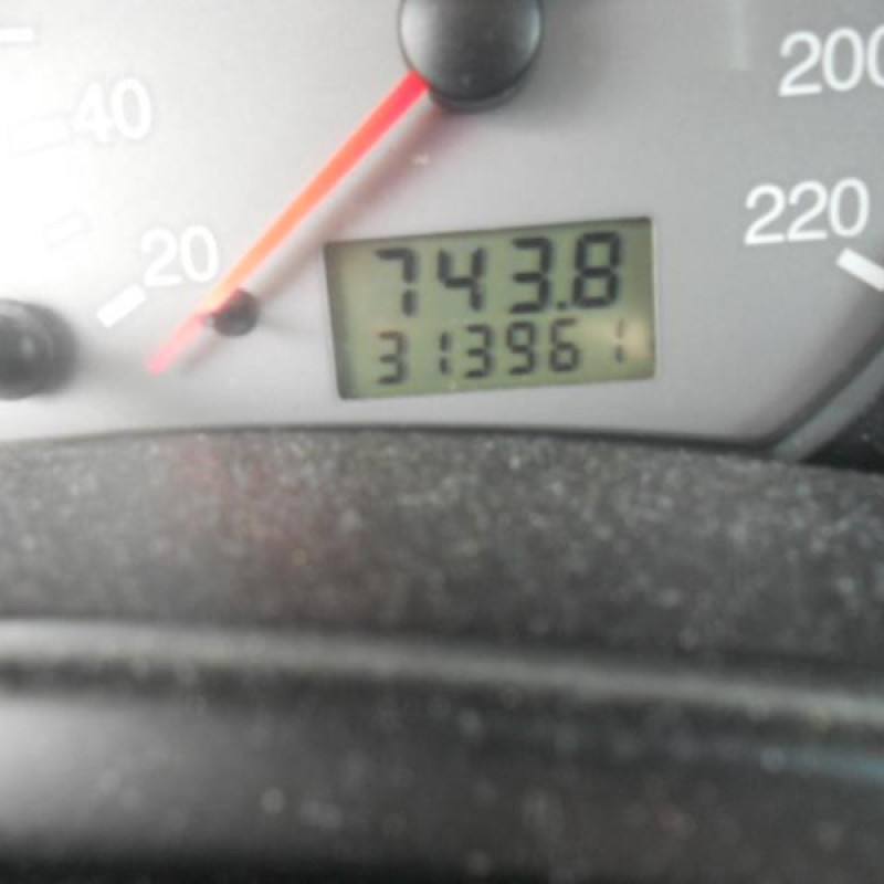 Bouton de warning FORD FOCUS 1 Photo n°10