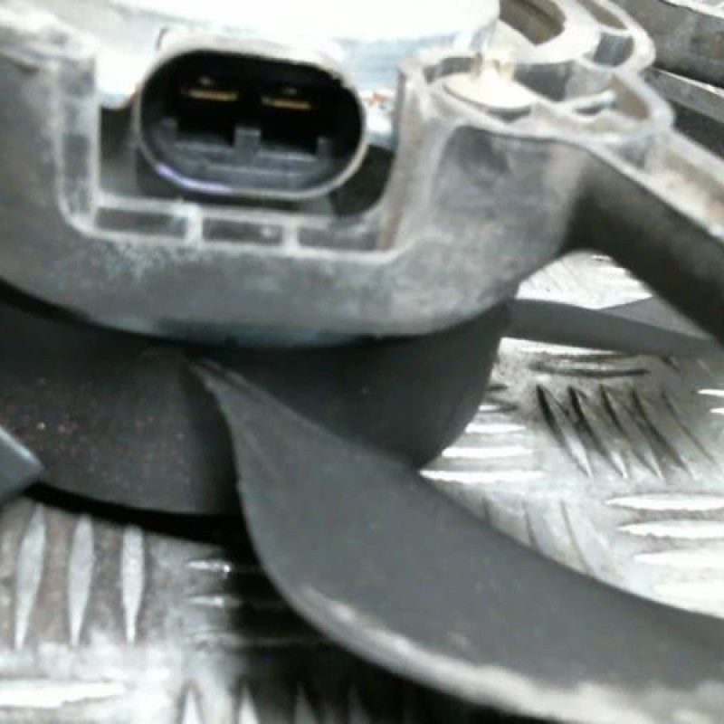 Moto ventilateur radiateur RENAULT CLIO 3 Photo n°3