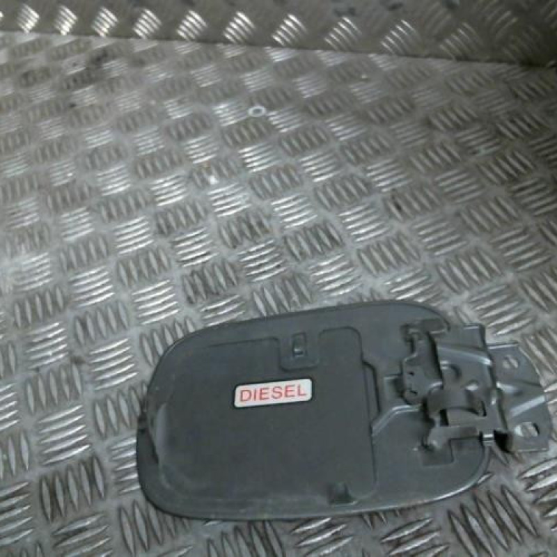Trappe d'essence VOLVO V 40 1 Photo n°2