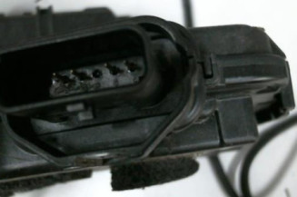 Serrure arriere droit RENAULT CLIO 4