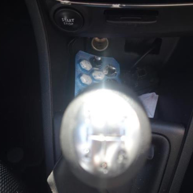 Serrure arriere droit RENAULT CLIO 4 Photo n°12