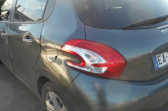 Verin de coffre PEUGEOT 208 1