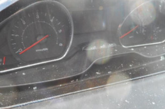 Verin de coffre PEUGEOT 208 1