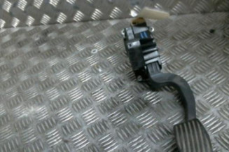 Pedalier d'accelerateur OPEL CORSA D Photo n°1