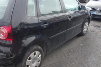 Pretensionneur de ceinture avant droit VOLKSWAGEN POLO 4