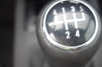 Pretensionneur de ceinture avant droit VOLKSWAGEN POLO 4