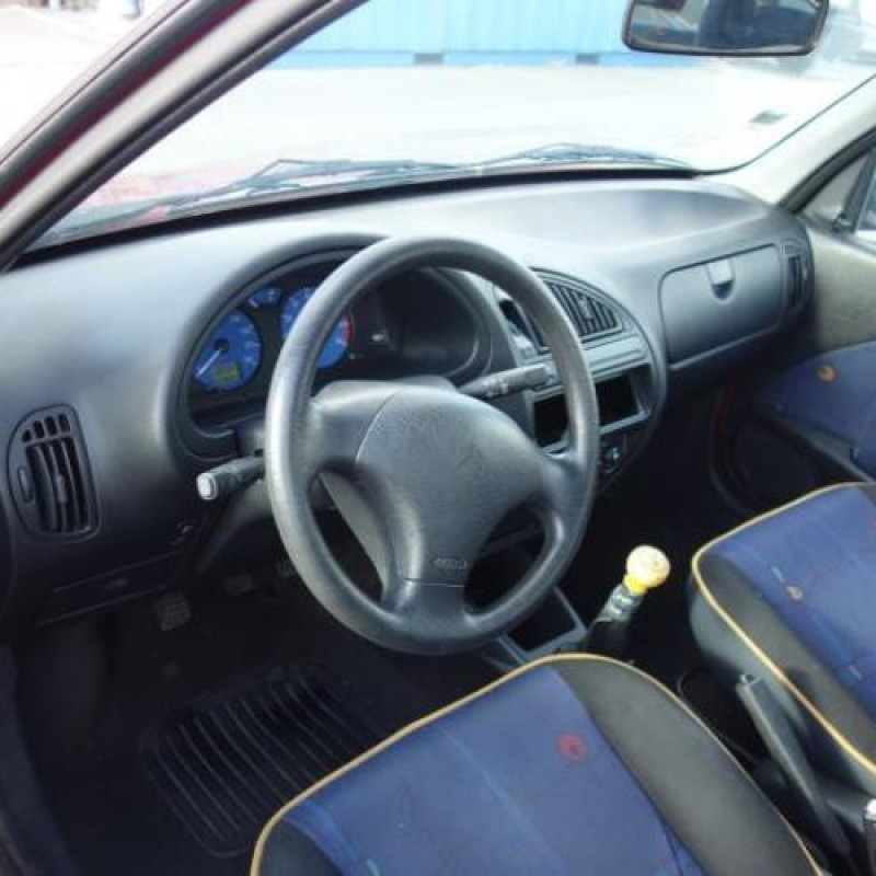 Ceinture arriere gauche CITROEN SAXO Photo n°8