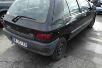 Charniere de capot RENAULT CLIO 1