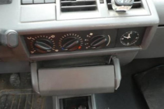 Charniere de capot RENAULT CLIO 1