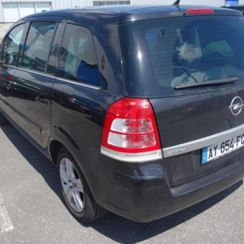 Boitier air bag OPEL ZAFIRA B Photo n°7