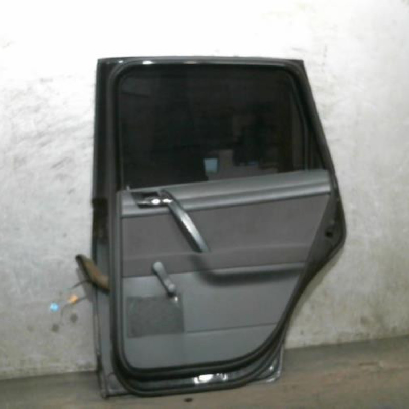 Porte arriere droit VOLKSWAGEN POLO 4 Photo n°3