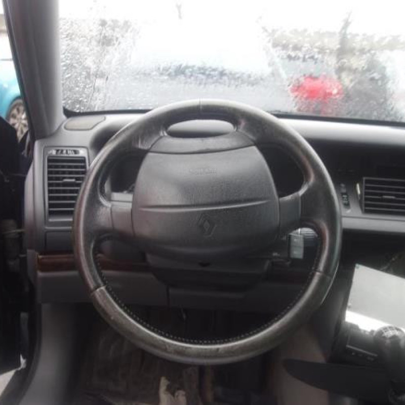 Ceinture avant droit RENAULT SAFRANE Photo n°12