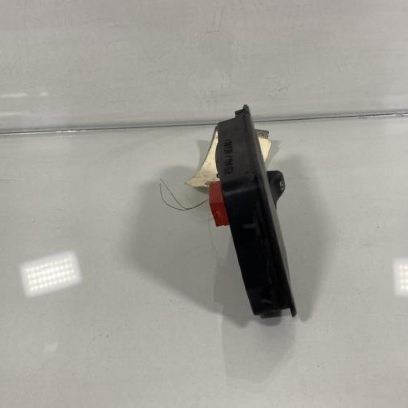 Interrupteur de leve vitre avant droit RENAULT SAFRANE Photo n°2