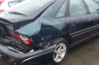 Interrupteur de leve vitre avant droit RENAULT SAFRANE