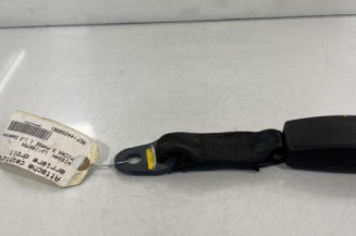 Attache ceinture arriere droit NISSAN MICRA 3