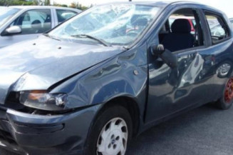 Leve vitre electrique avant droit FIAT PUNTO 2