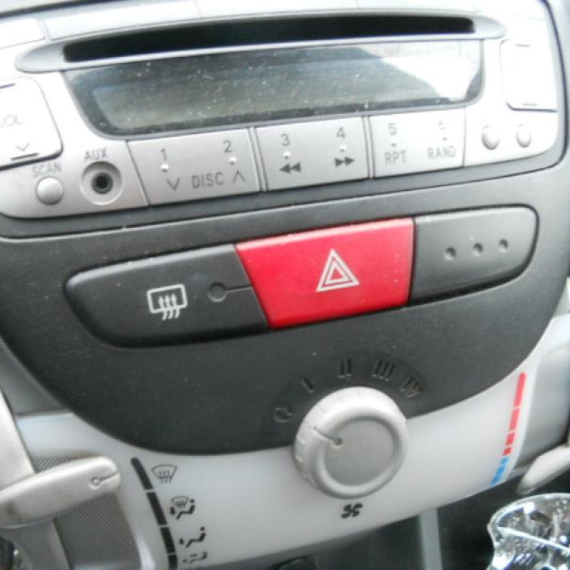 Amortisseur avant droit TOYOTA AYGO 1 Photo n°7