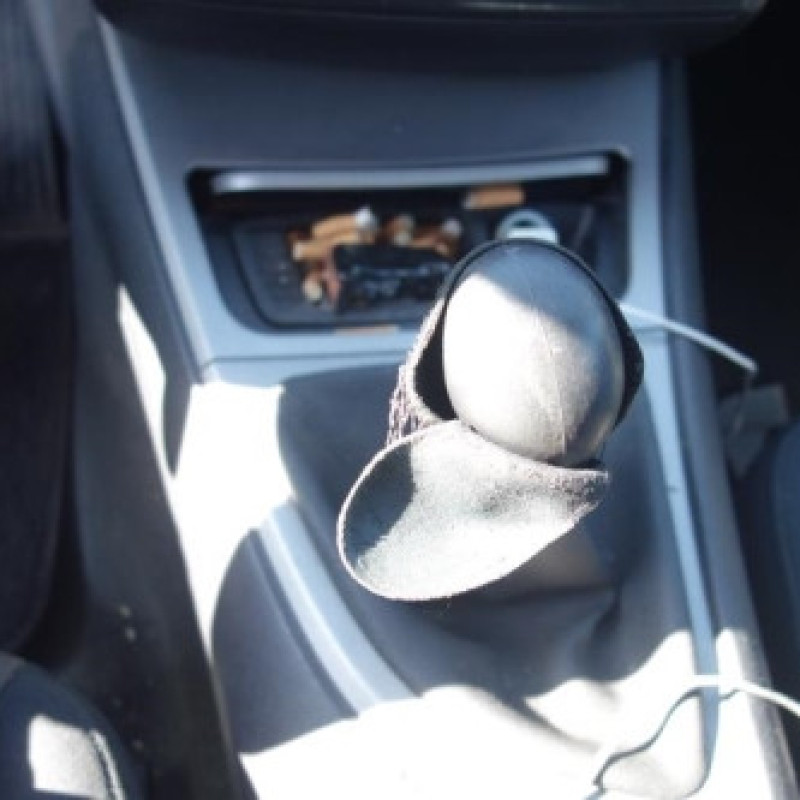 Boitier air bag BMW SERIE 1 E87 Photo n°12
