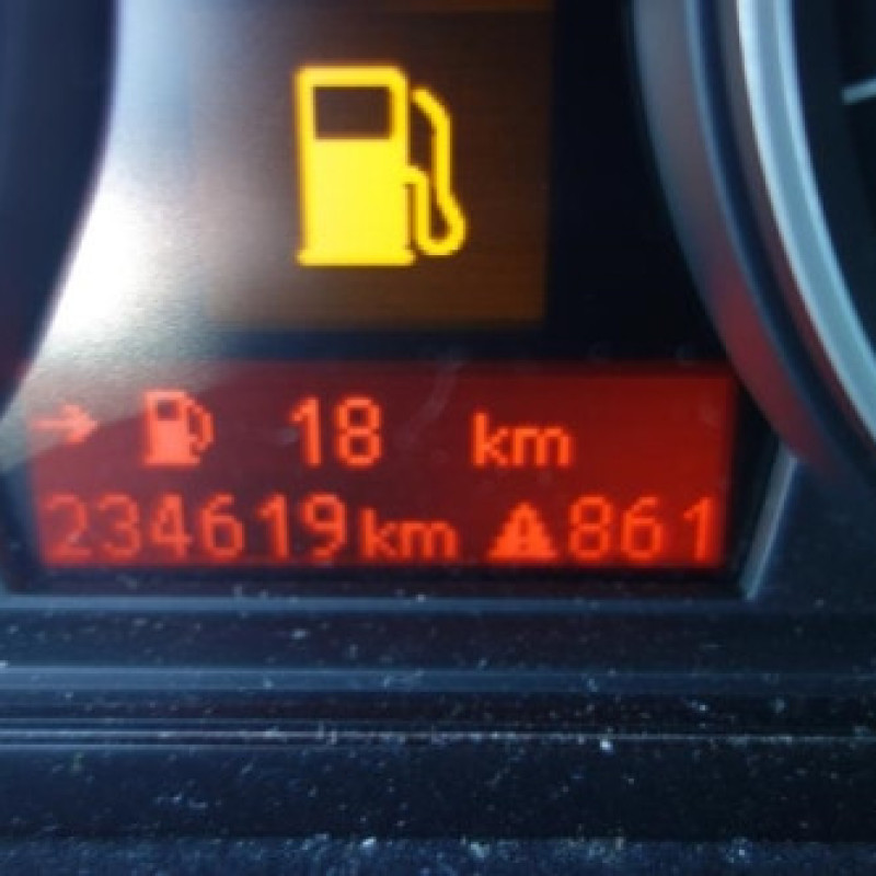 Interrupteur de leve vitre avant droit BMW SERIE 1 E87 Photo n°10