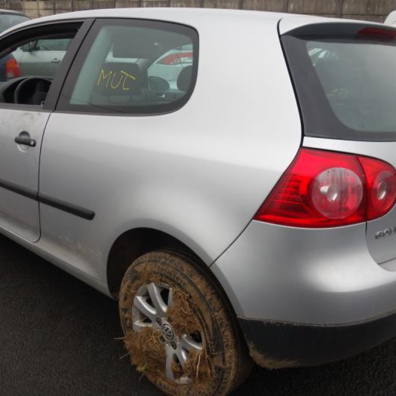 Boitier air bag VOLKSWAGEN GOLF 5 Photo n°7