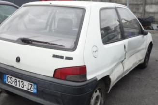Verin de coffre PEUGEOT 106