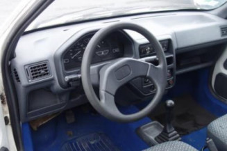 Verin de coffre PEUGEOT 106