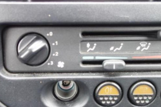 Verin de coffre PEUGEOT 106