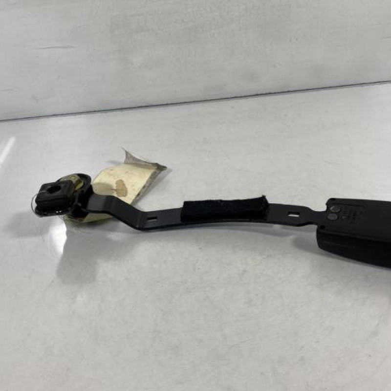 Attache ceinture avant droit SKODA OCTAVIA 1 Photo n°3