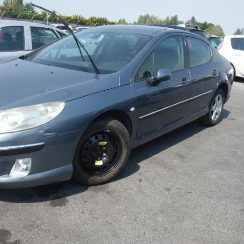 Attache ceinture arriere droit PEUGEOT 407 Photo n°4