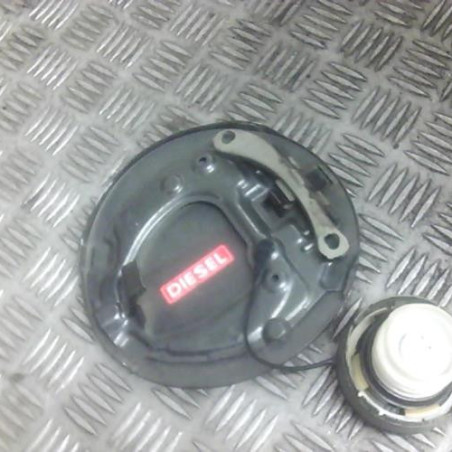 Trappe d'essence TOYOTA COROLLA VERSO 2