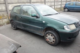 Malle/Hayon arriere VOLKSWAGEN POLO 3