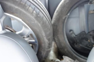 Etrier arriere gauche (freinage) PEUGEOT 208 1