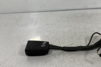 Attache ceinture avant droit VOLKSWAGEN GOLF 5